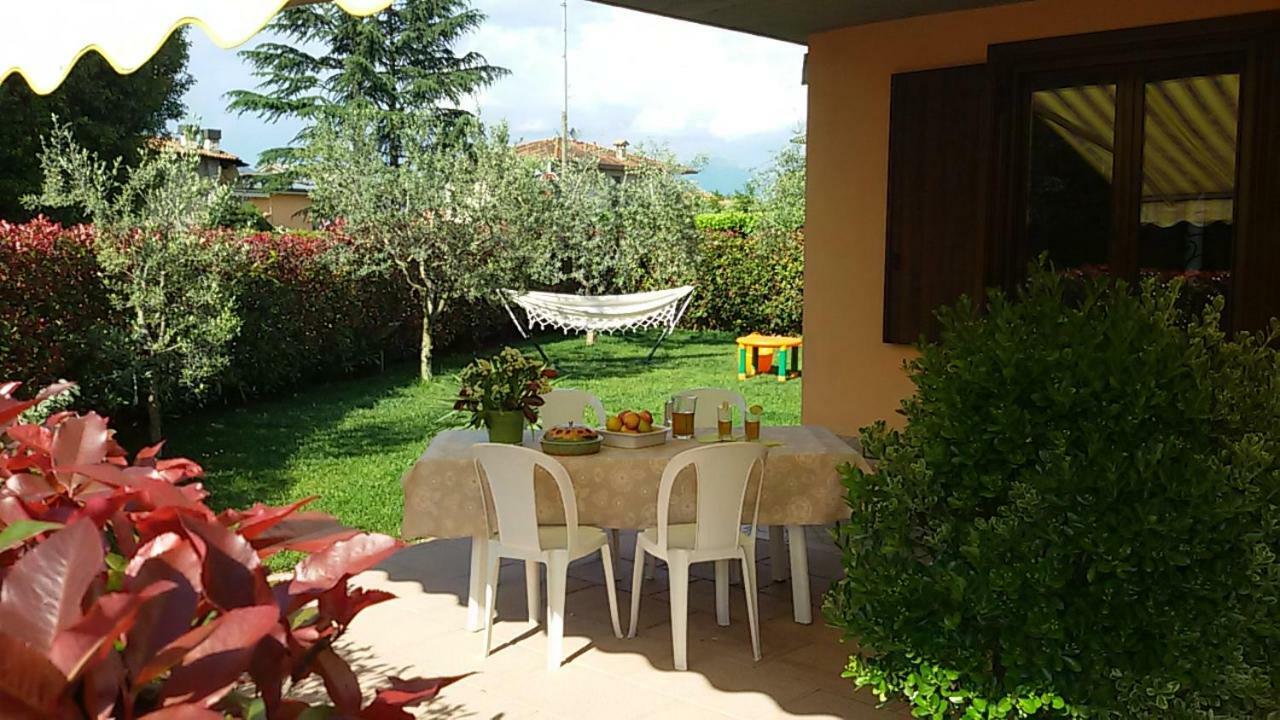 B&B Family House Franciacorta Corte Franca Bagian luar foto