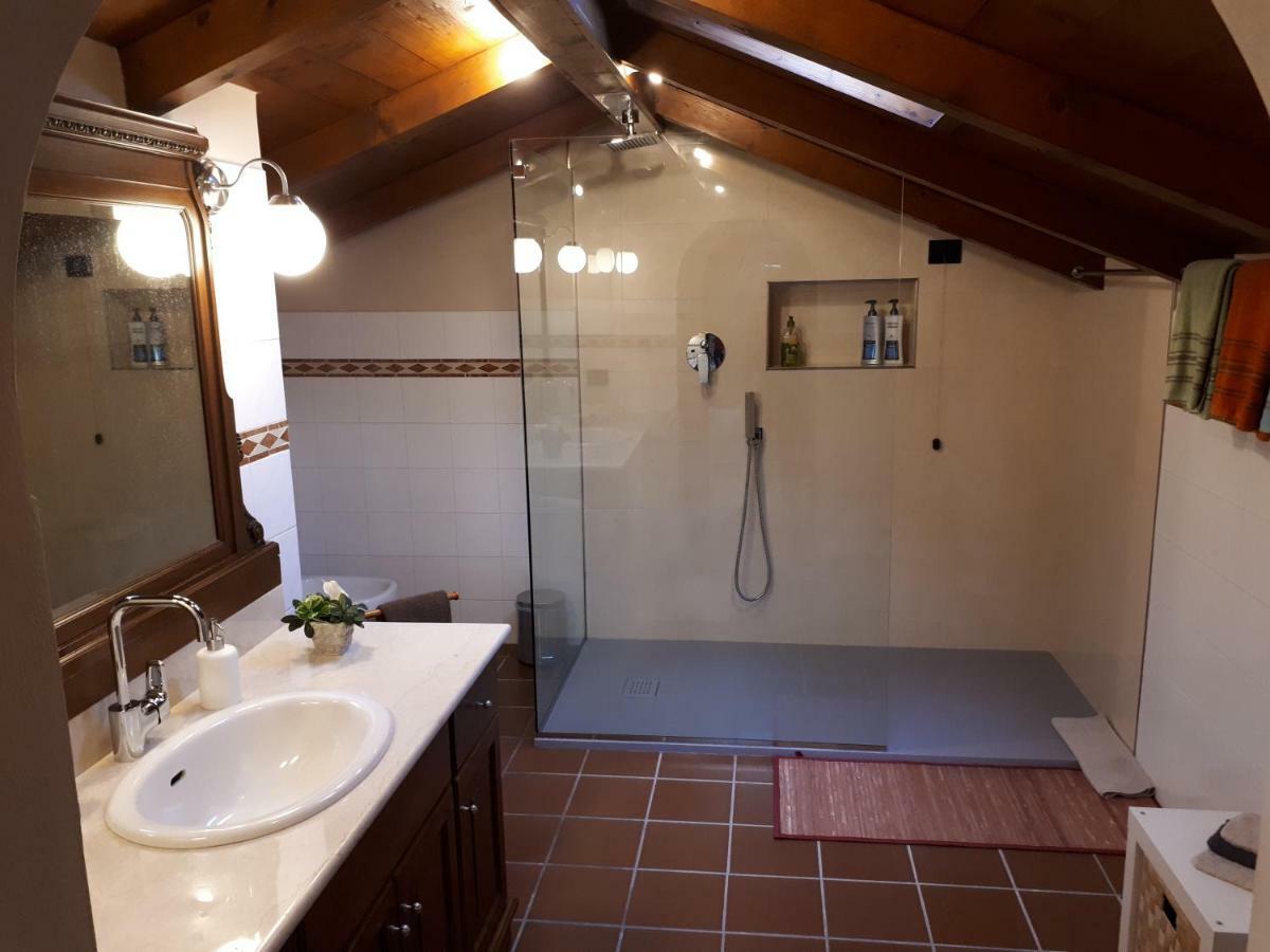 B&B Family House Franciacorta Corte Franca Bagian luar foto